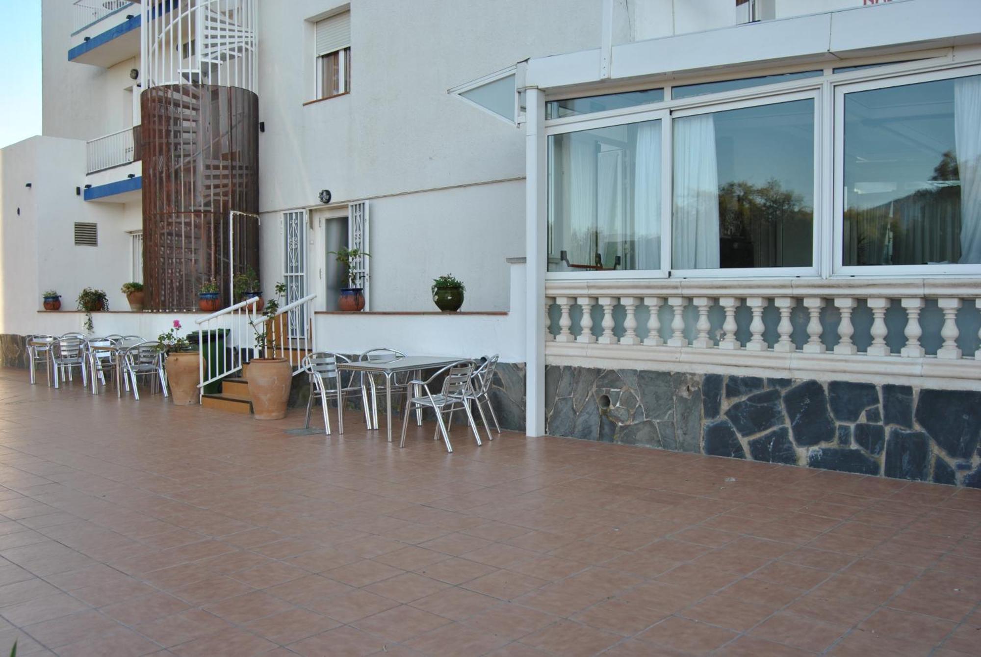 Hotel Montana By Bossh! Hotels Roses Exterior photo